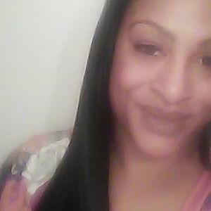 Meet your Posher, Yolanda